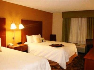Hotel Hampton & Kansas City-merriam
